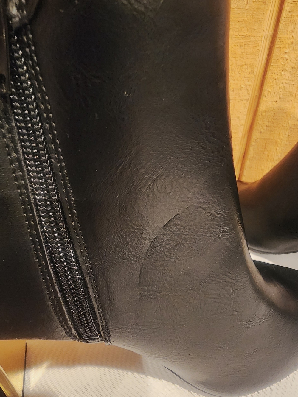 Dunion Classic Almond Toe Black Women's Ankle Zip Boots Block Gold Heel Size 8.5 - Picture 5 of 7